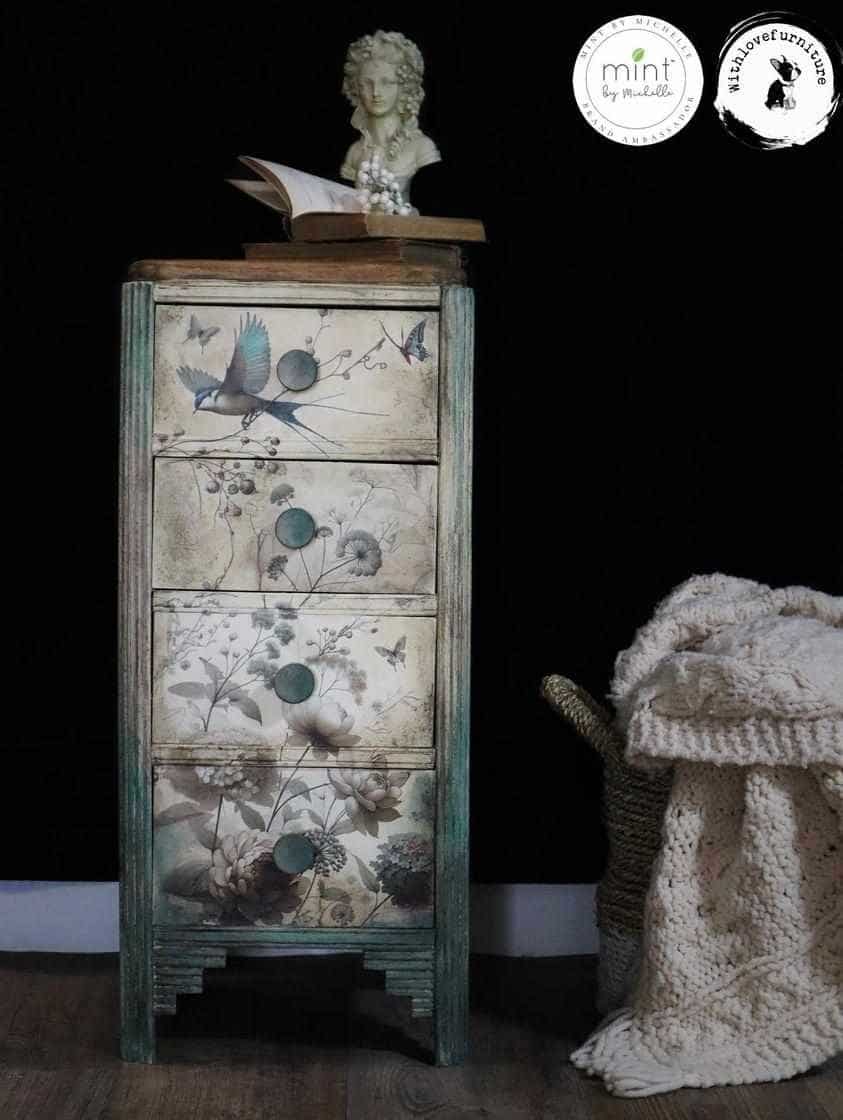 Carta di decoupage pallida blossom di menta