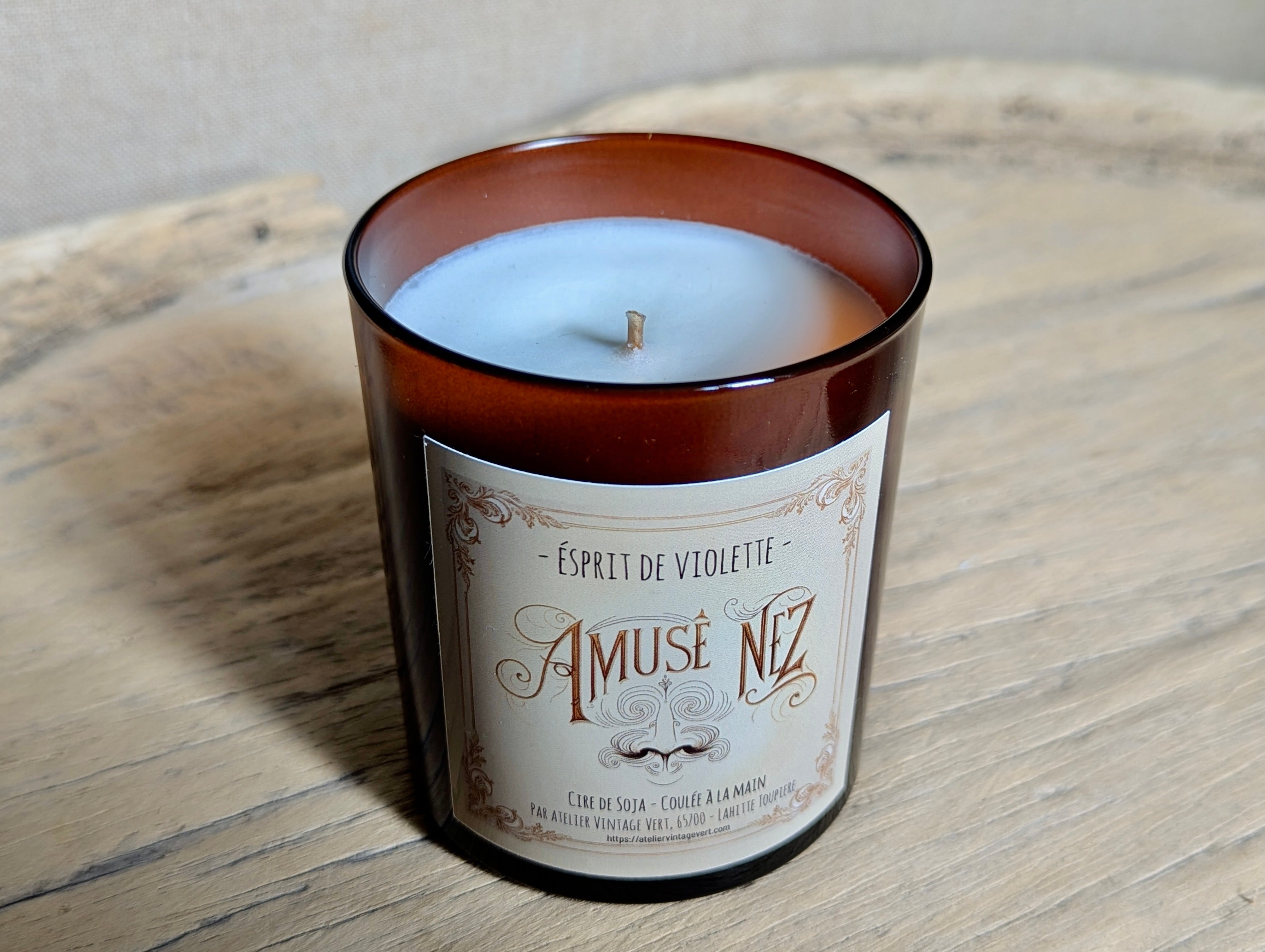 Candela di soia Esprit de Violette | Collezione Amusé Nez