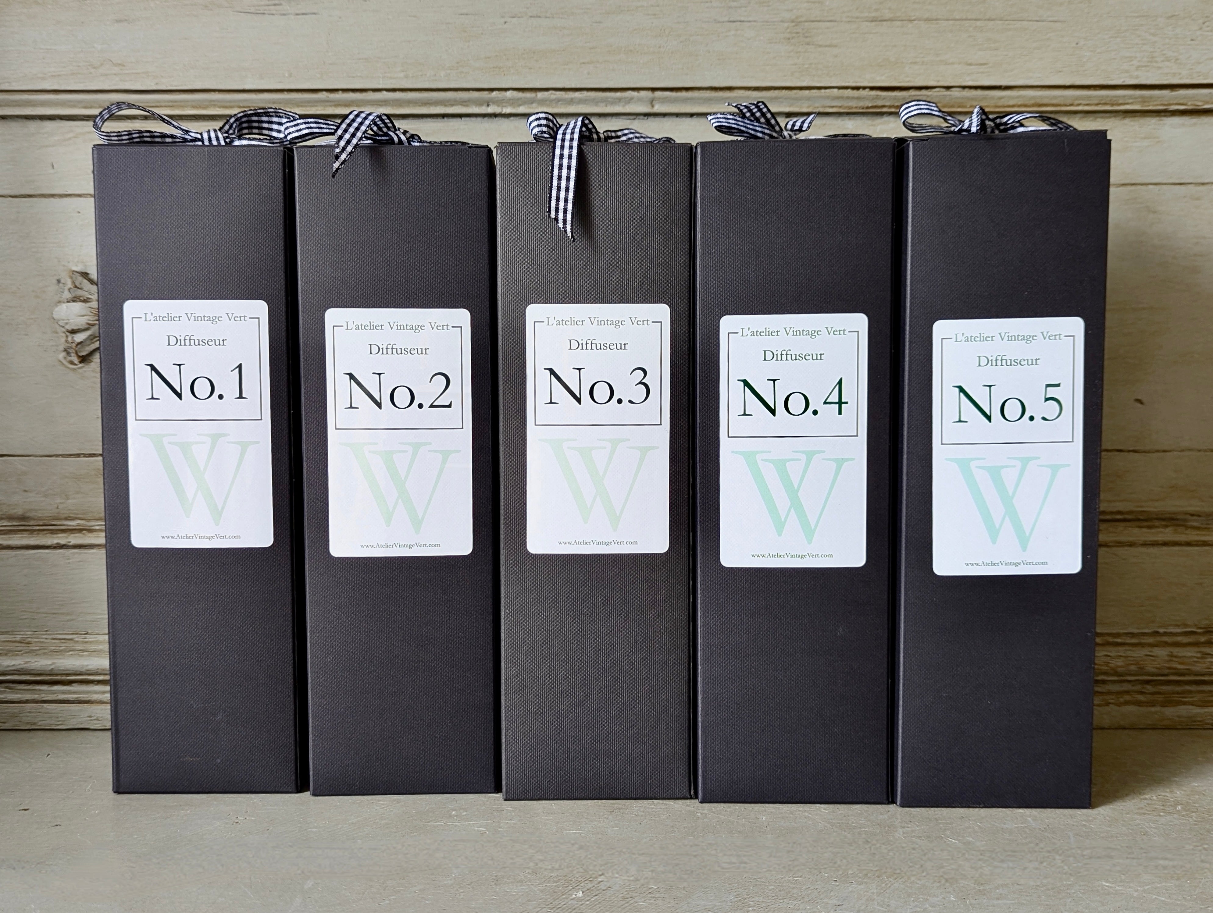 No.5 Velours d'Orient Diffuser - Atelier Vintage Vert