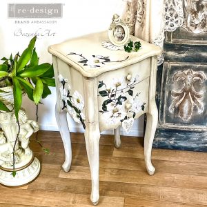 Trasferimento decorativo magnolia bianco - riprogettazione con prima
